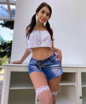 Анкета проститутки Алена - Фото 1, Ленинск, 61 год, №10599